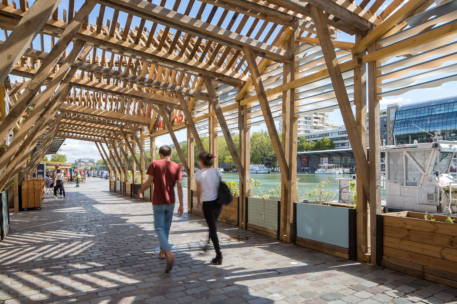 Ombrière des canaux